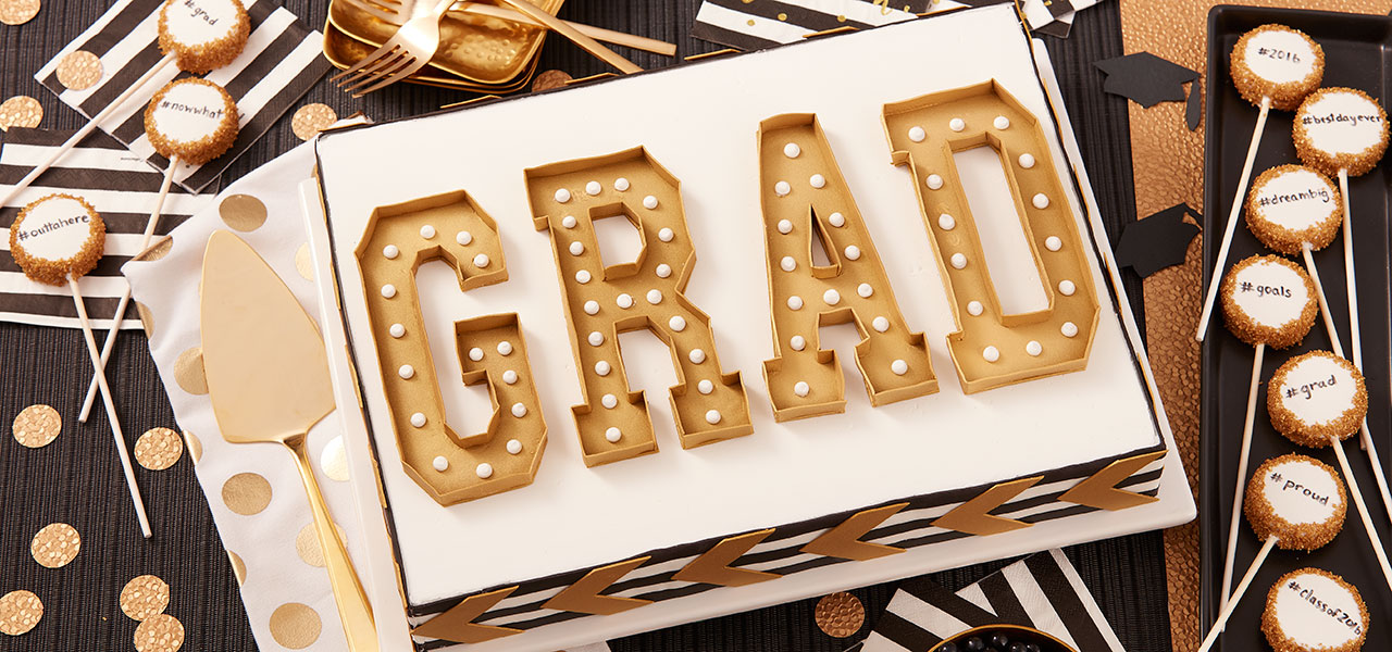 Graduation Party Ideas and Cakes!