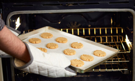 How to Clean Your Oven