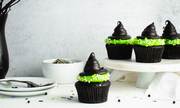 Our Favorite Halloween Desserts from Around the Web