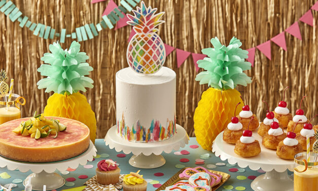 8 Great Luau Party Cakes, Cupcakes & Desserts
