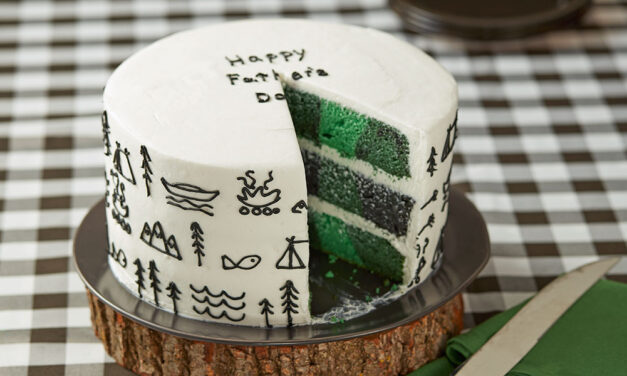 A Simple Father’s Day Cake to Make Pop Proud