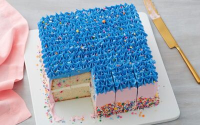 How to Cut a Square Cake