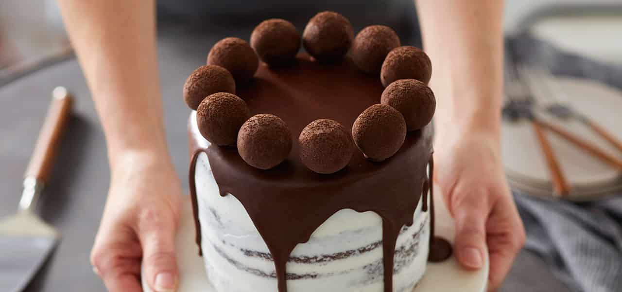 How to Make Chocolate Ganache and Truffles