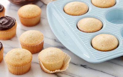 How to Make Cupcakes from Scratch