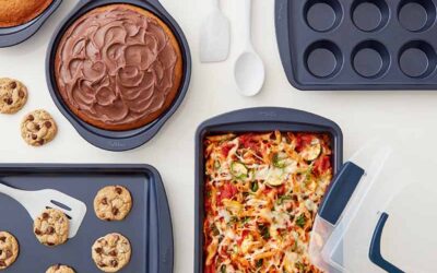 Wilton Bakeware Comparison Chart and Guide