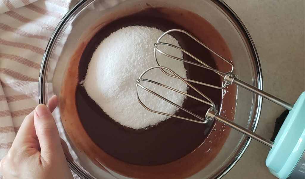 vegan-chocolate-cake-step-7