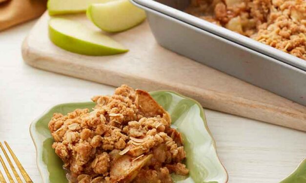 How to Make Apple Crisp | Easy Apple Crisp Recipe