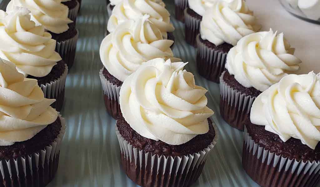 marshmallow-buttercream-in-post-2
