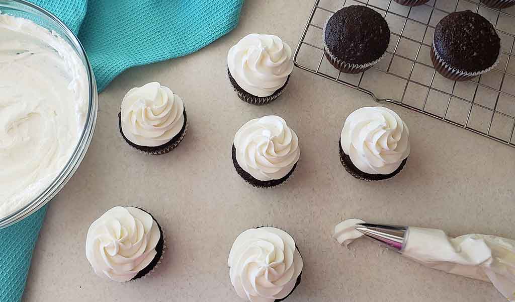 marshmallow--buttercream-in-post