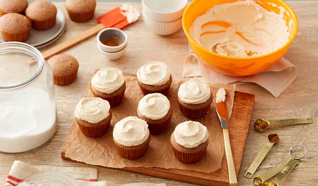 pumpkin-buttercream-frosting