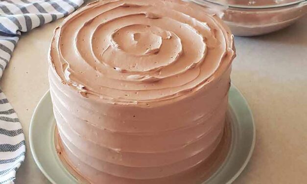 How to Make Chocolate Swiss Meringue Buttercream