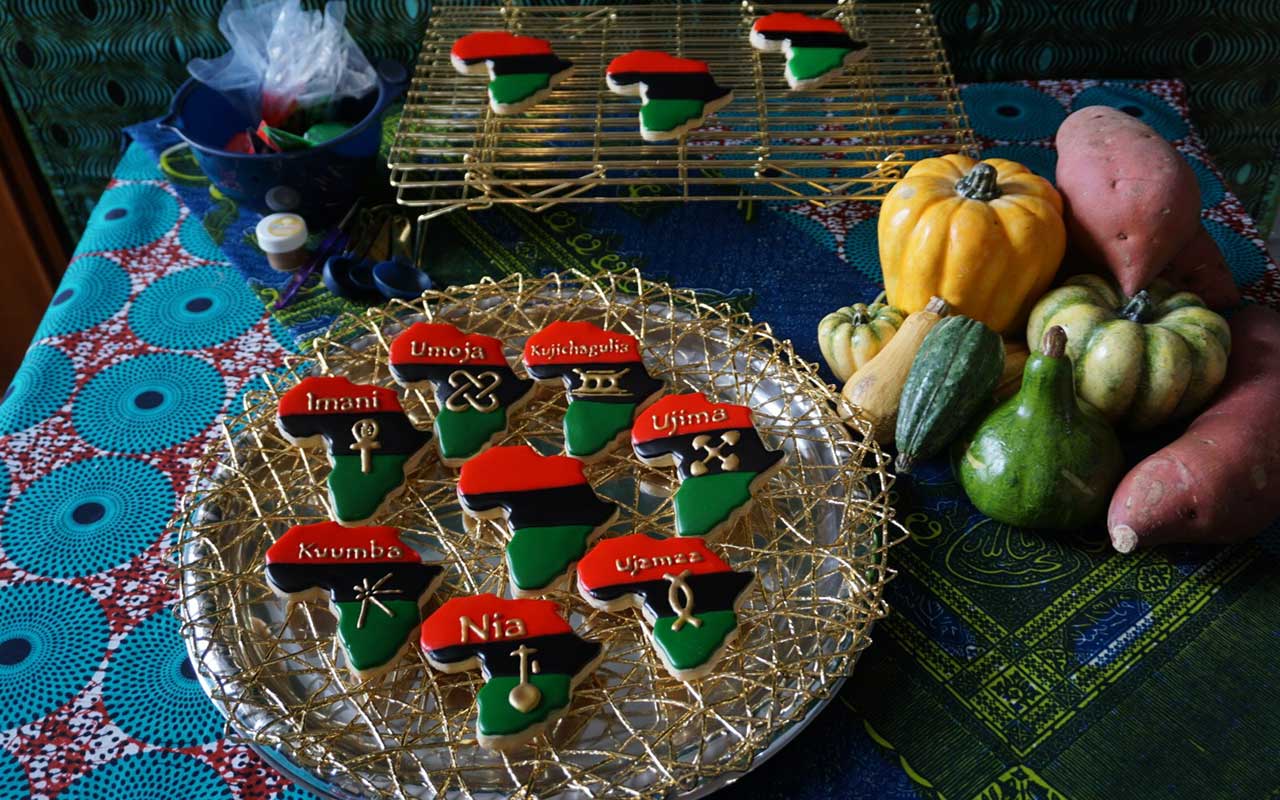 kwanzaa-cookies-1 African Sugar Cookie