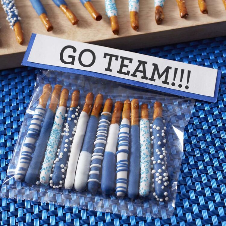 blue-white-pretzel-rods