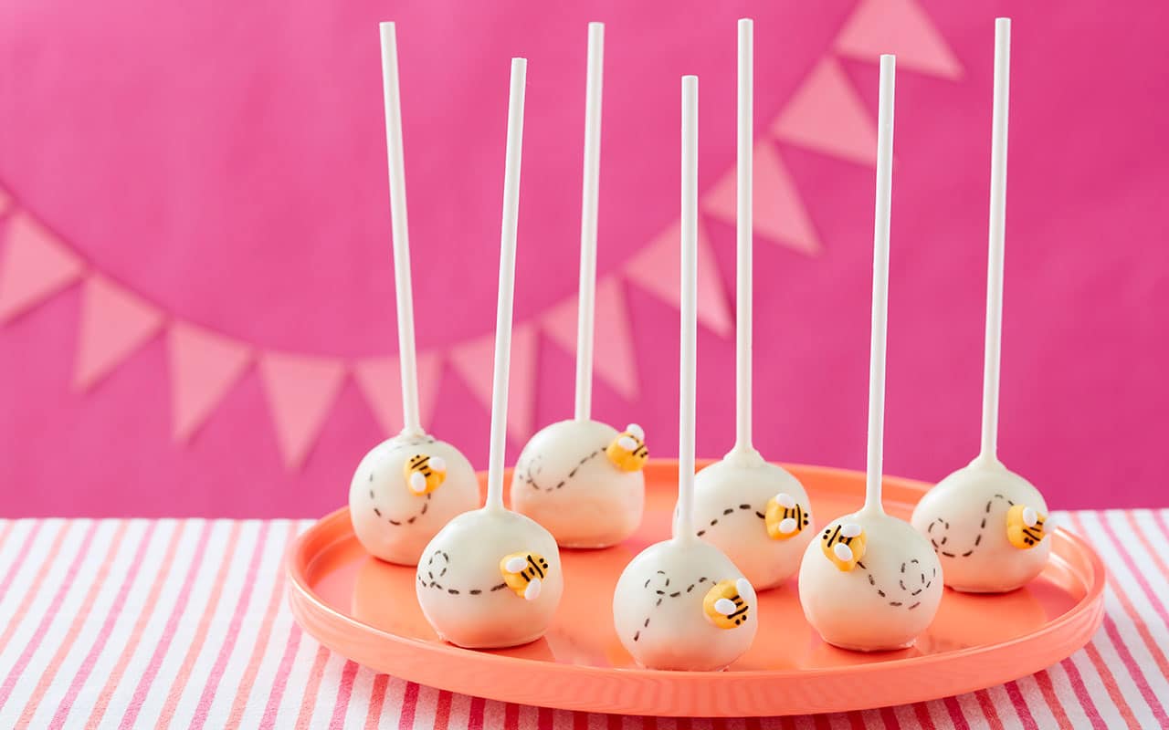 bumble-bee-cake-pops