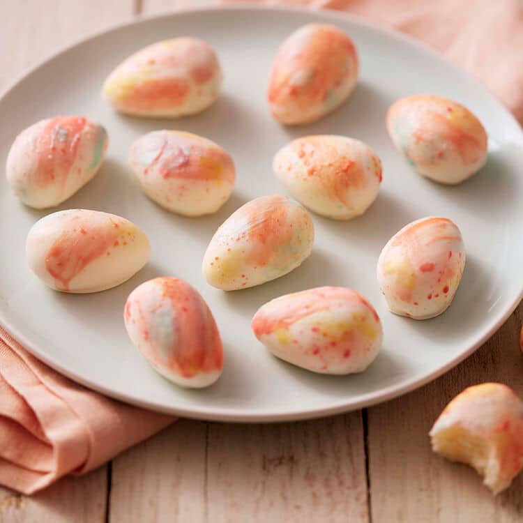 Painted-Egg-Truffles-1