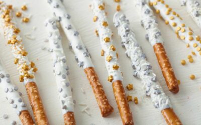 How to Make Chocolate-Covered Pretzels with Candy Melts
