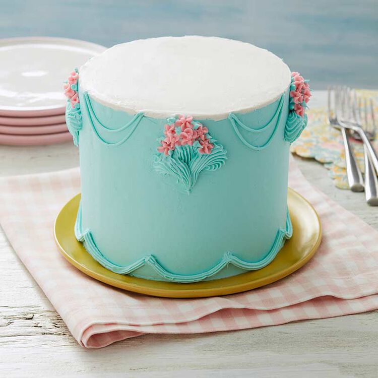 WLPROJ-6596-Fleur-de-Lis-Vase-Cake.6