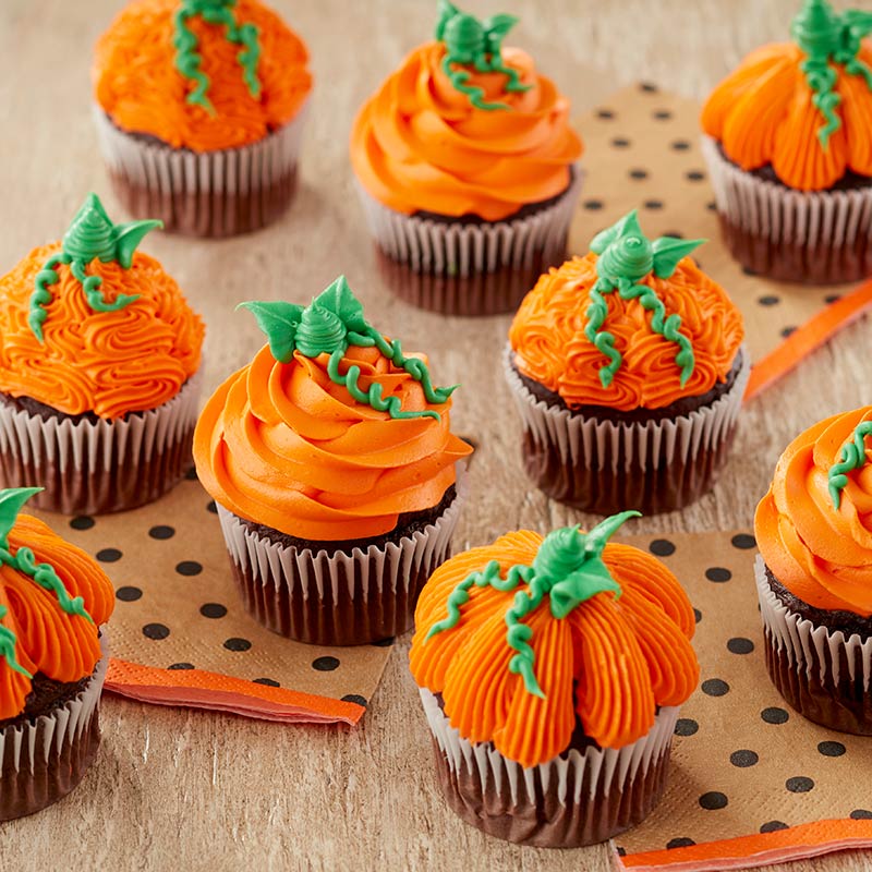 Pumpkin decorated cupcakes