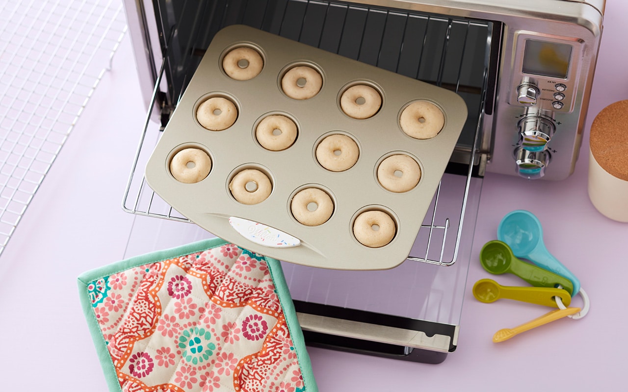 daily-delights-donut-pan