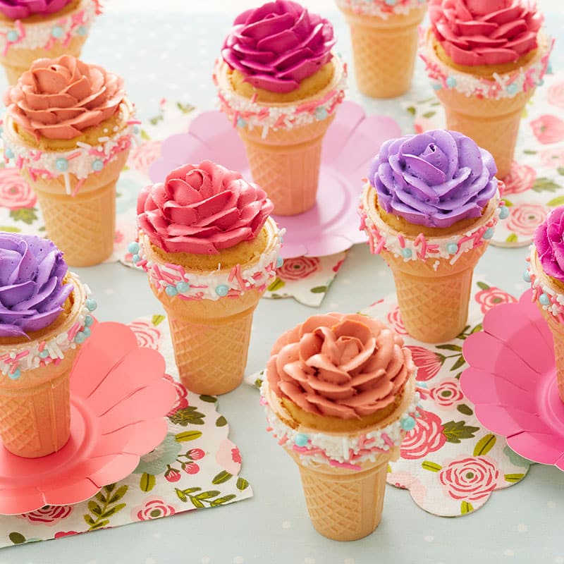 buttercream-rose-cupcake-cones