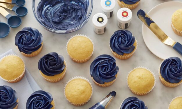 How to Make Navy Blue Buttercream Frosting