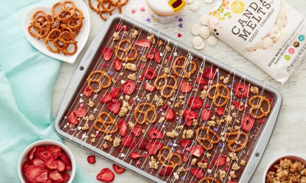 How to Make Strawberry Bark for Valentine’s Day