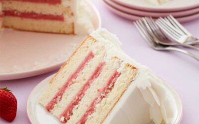 How to Make Strawberry Cream Cake Filling