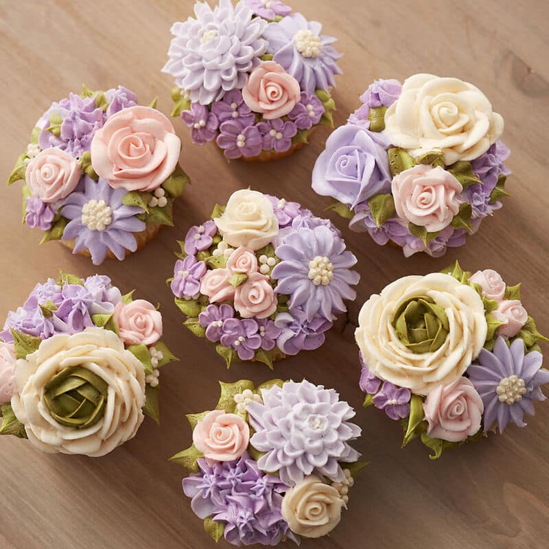 floral fantasy cupcakes floral cupcakes