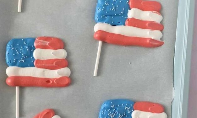 4th of July Meringue Pops