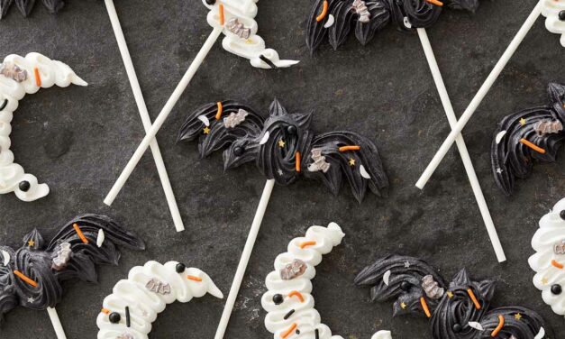 Bat and Moon Meringue Pops
